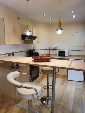 Fridge, microwave, oven, dishwasher - Vacation in the Spreewald 2 Pers - Apartment for 2 persons (Golßen)