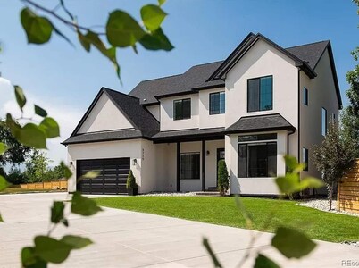 Pure Luxury W Private Pool/Spa & Game Center!