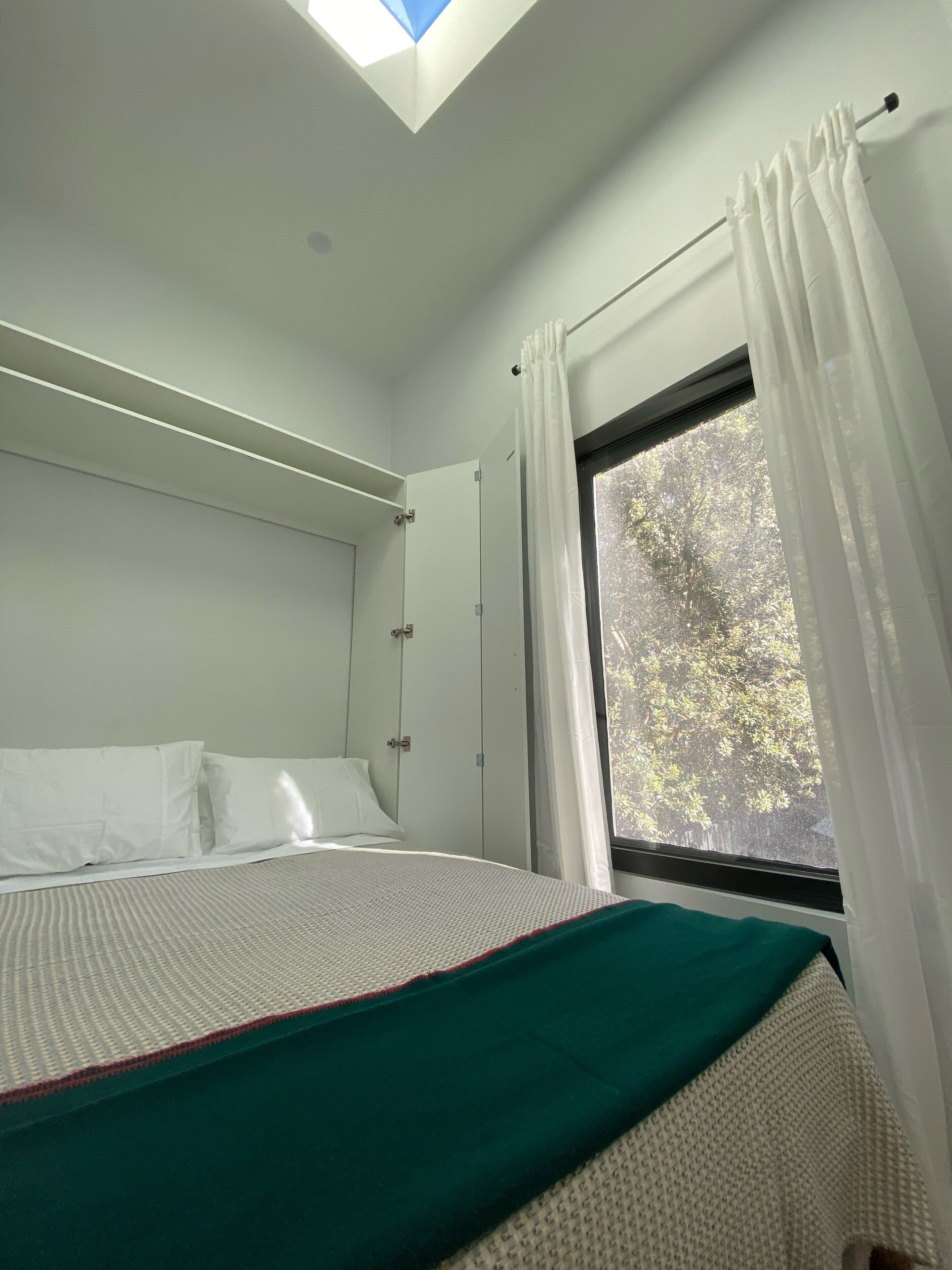 Bushland setting close to Sydney CBD — image 15