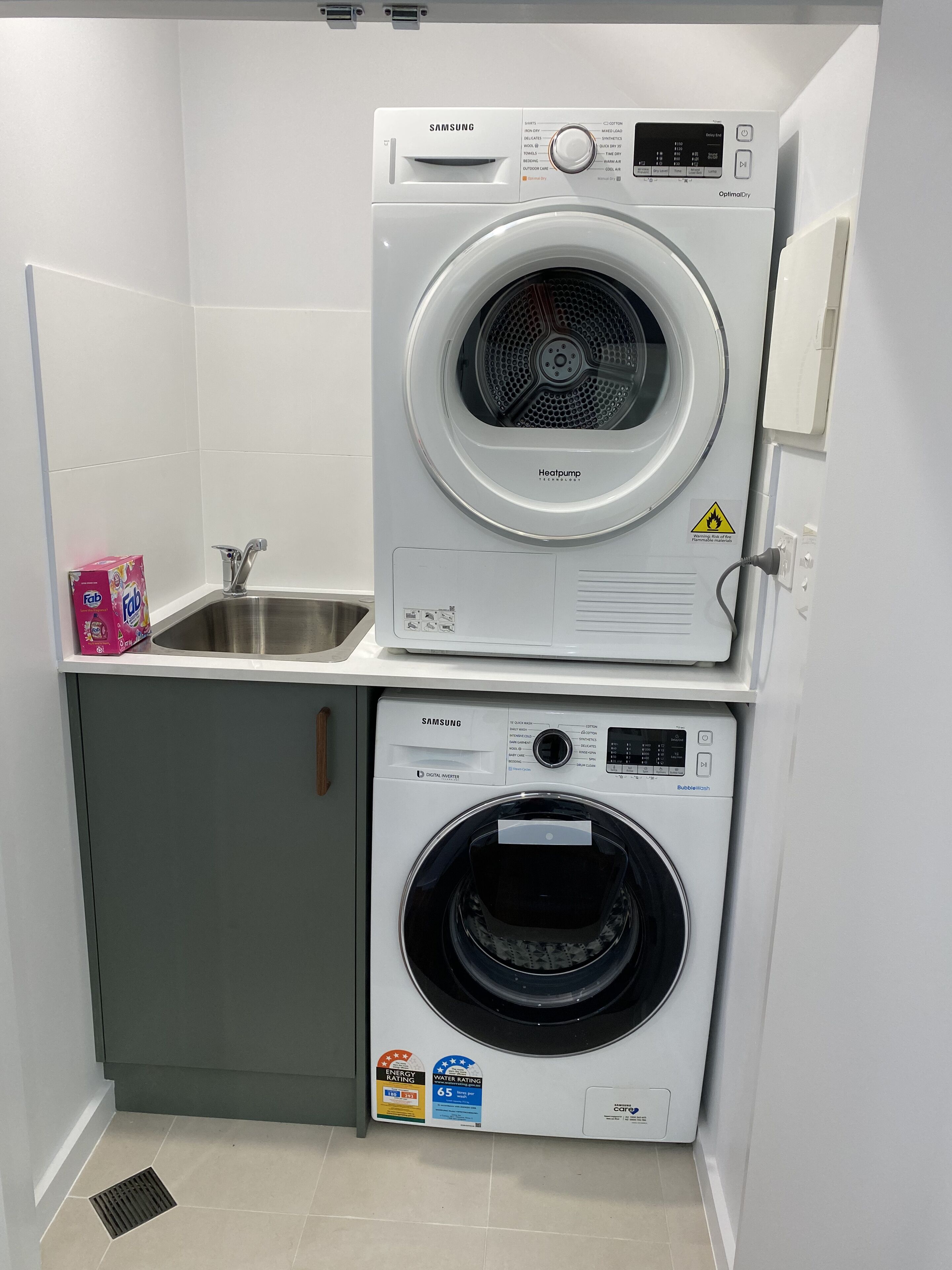 Bushland setting close to Sydney CBD — image 4