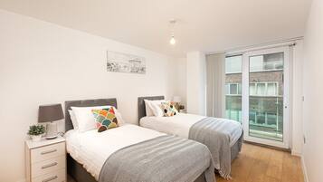 2 間睡房、熨斗/熨衫板、上網、床單