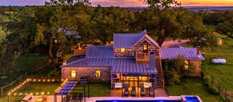 Rustic Soul, Modern Comfort | Relax on the Ranch