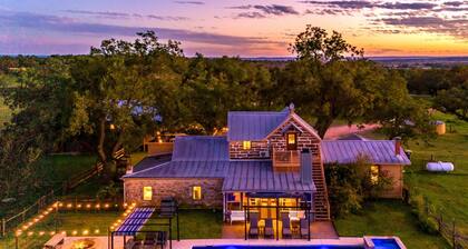 Rustic Soul, Modern Comfort | Relax on the Ranch