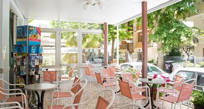 Hotel Nanni Garnì
