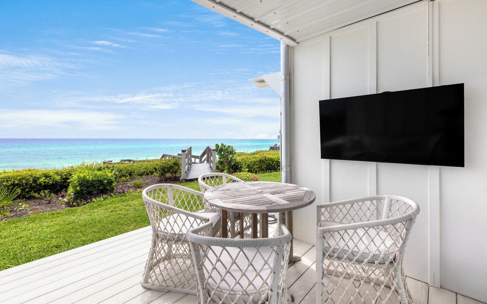 Into The Mystic - Luxurious Gulf Front Beach House
