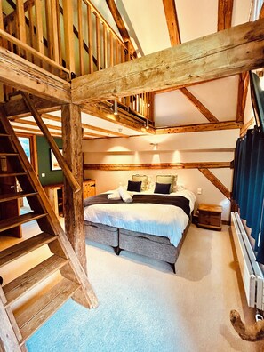 6 chambres, fer et planche à repasser, lit parapluie, Wi-Fi