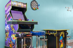 Spielezimmer