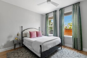 6 bedrooms, iron/ironing board, travel cot, WiFi