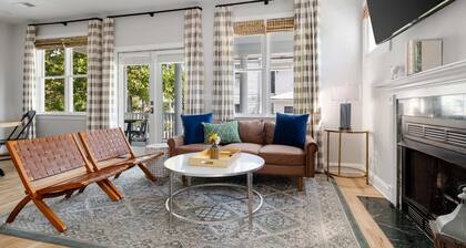 â THE INNS â Stunning 3BR/3BA - Heart of Downtown!