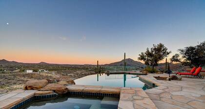Double D Ranch- Heated Pool, Hot Tub & Endless Views!
