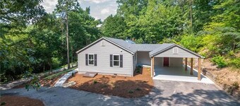 Bright New Cozy Cottage -  1/2 mi from downtown.