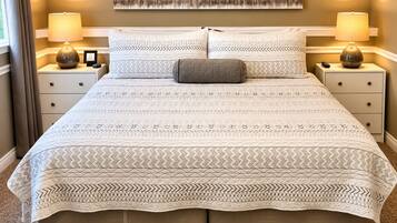 3 bedrooms, travel cot, free WiFi, bed sheets