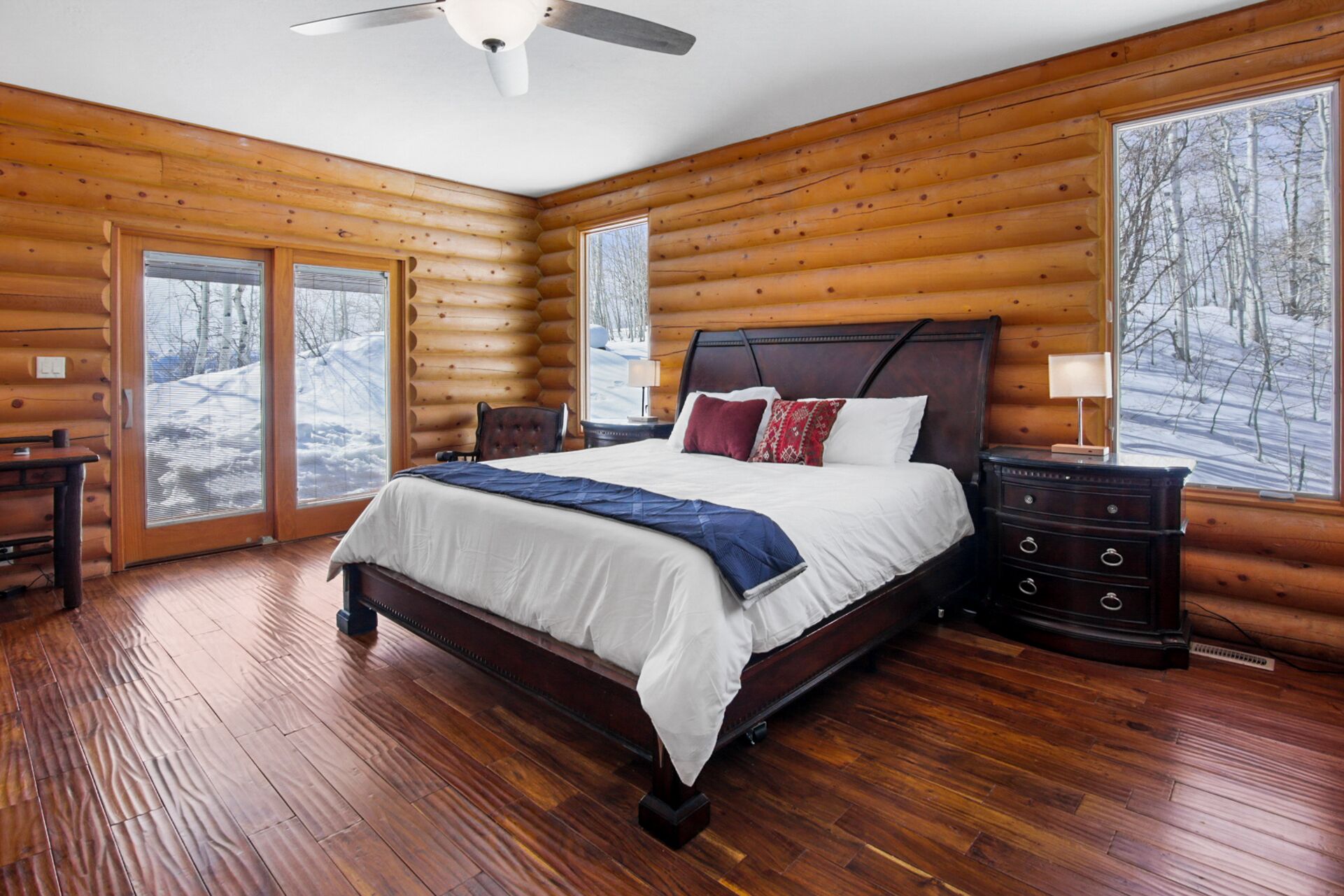 4 間睡房、書桌、可攜式嬰兒床、免費 Wi-Fi