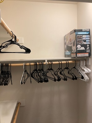 Huge closet for storage etc / electric blow up bed provided  - Modern Sanitized 1 Bedroom Condo/ 1st Floor Private Parking (Arlington)