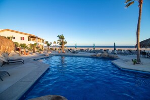 Außenpool, beheizter Pool