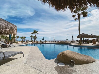 Beachfront Retreat with Convenient Access to Shops, Dining, and More