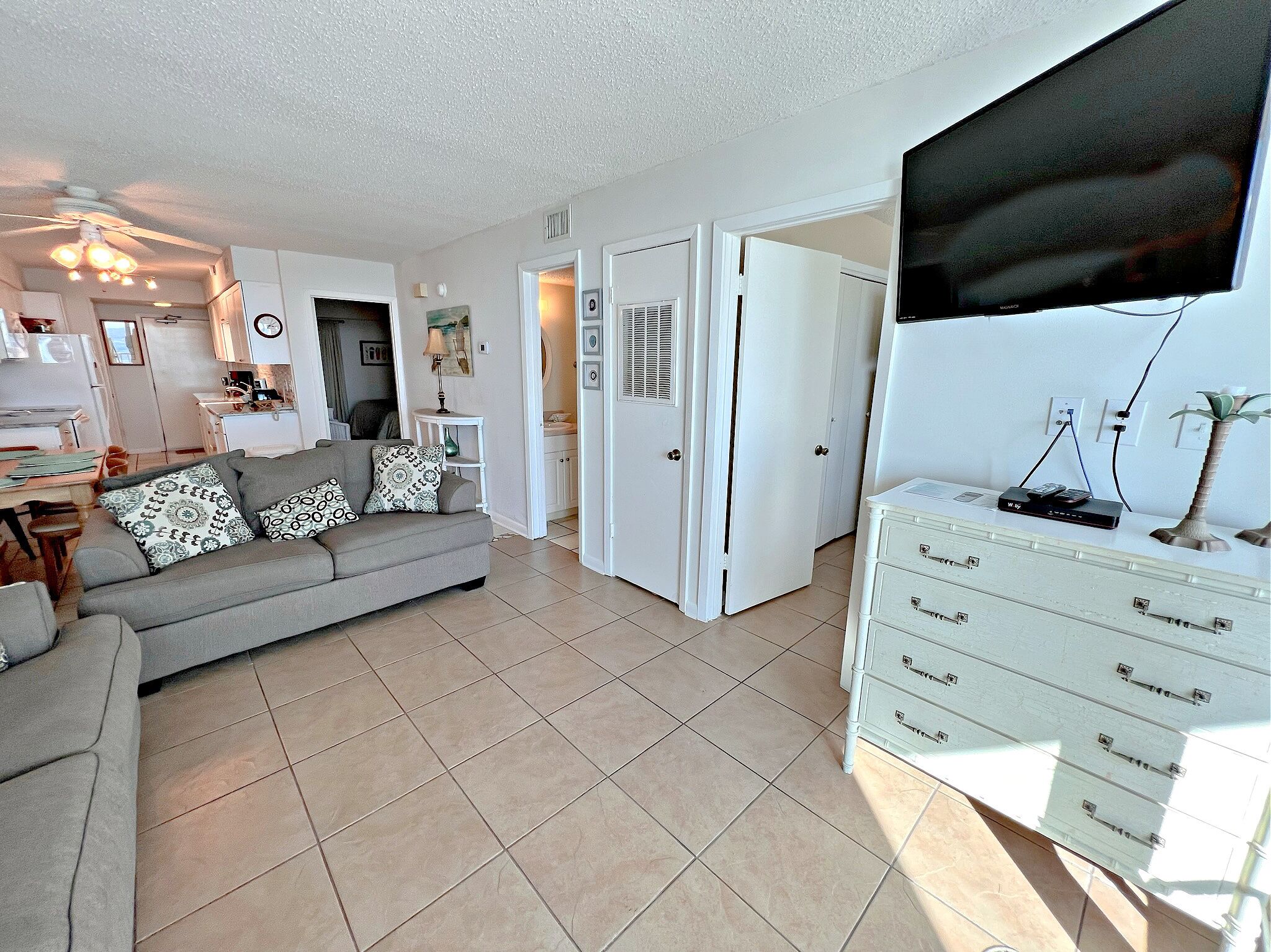 Flat-screen TV, DVD player