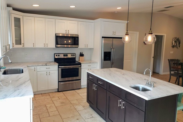 Frigorífic, microones, forn i placa de cuina