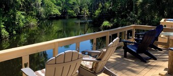 Unique Treehouse on the River
