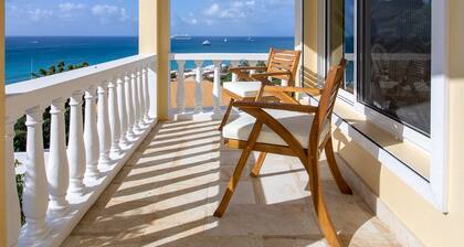 Pelikaan Sunset: A Villa With Stunning Ocean Views