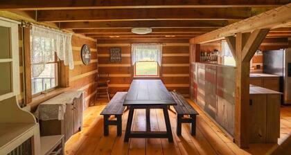 My Old Kentucky Home! Restful Log cabin retreat..