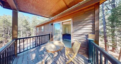On Golf Course | Pet Friendly | Nama-Stay