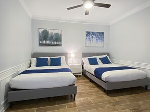 4 Schlafzimmer, Bügeleisen/Bügelbrett, Reisekinderbett, kostenloses WLAN
