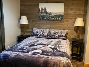 4 Schlafzimmer, Bügeleisen/Bügelbrett, kostenloses WLAN, Bettwäsche