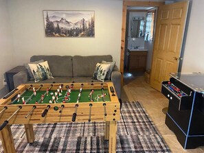 Spielezimmer