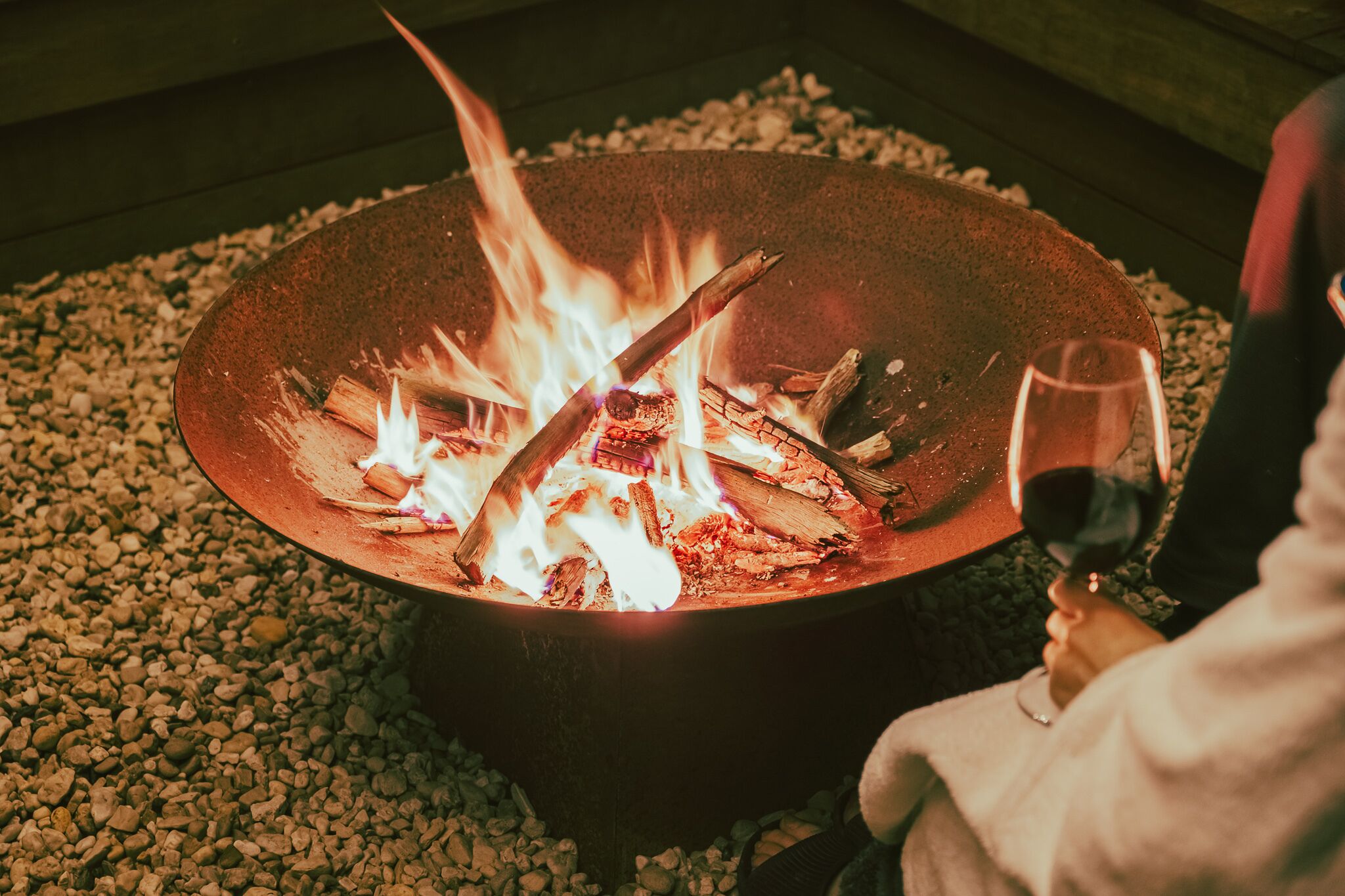 Outdoor Spa and Sauna with Spectacular Views — image 24