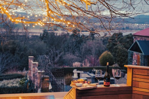 Outdoor Spa and Sauna with Spectacular Views