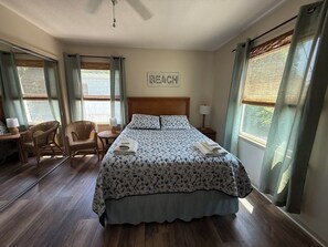 4 habitaciones, cunas, wifi gratis y ropa de cama 