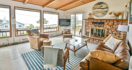 Ocean Creek Haus: Nature abounds w/ ocean views + babbling creek