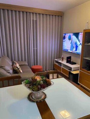 Smart TV - The Sun (2 bedrooms in the heart of Brasilia) (DF)