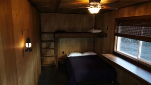 6 quartos, berço de viagem, Wi-Fi de cortesia, roupa de cama