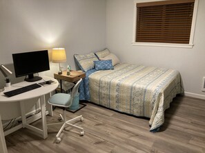 2 habitaciones, escritorio, cuna de viaje y wifi gratis