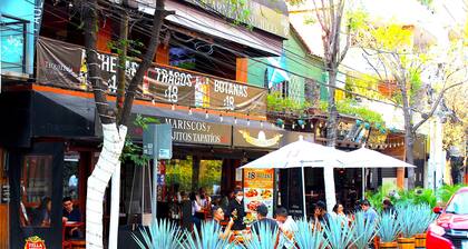 ★Modern Central Retreat★ | Office Desk | ♛Terrace