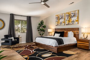 4 Schlafzimmer, Schreibtisch, BĂŒgeleisen/BĂŒgelbrett, Reisekinderbett