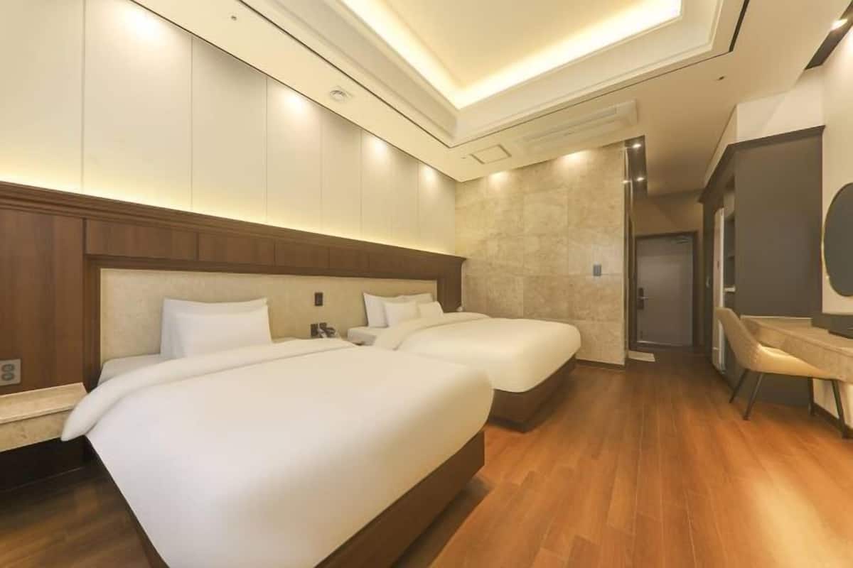 Ropa de cama de alta calidad, cubrecamas y colchones con efecto memoria 