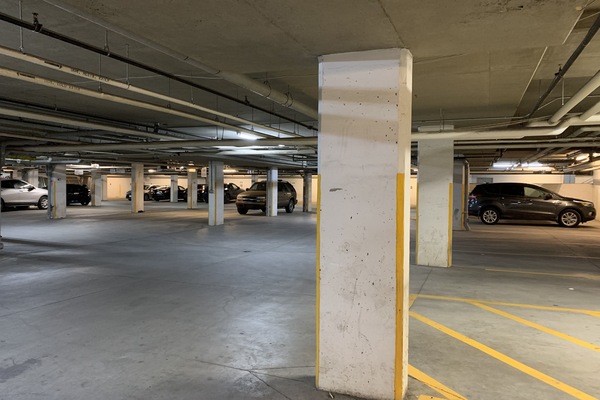 Ilmainen pysäköintipaikka