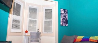 Comfy Oakland Apartment 15 min from San Francisco