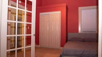 1 dormitorio, escritorio, wifi y ropa de cama