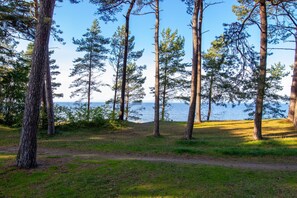 Unclassified image, 3 of 35, button - Double room 12 - Ferienanlage Zum Knirk (Lubmin (Seebad))