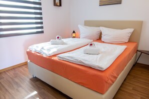 3 Schlafzimmer, Reisekinderbett, WLAN, Bettwäsche