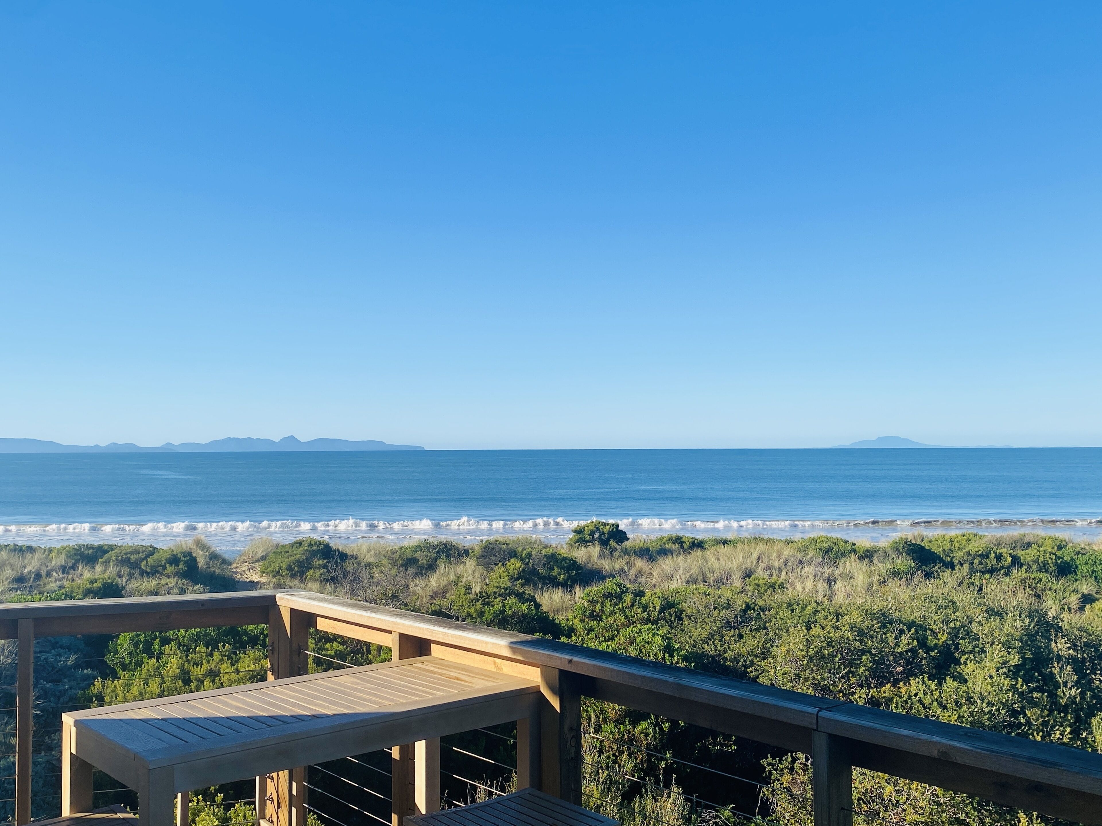 IdleWild - Secluded Absolute Beachfront Escape — image 21