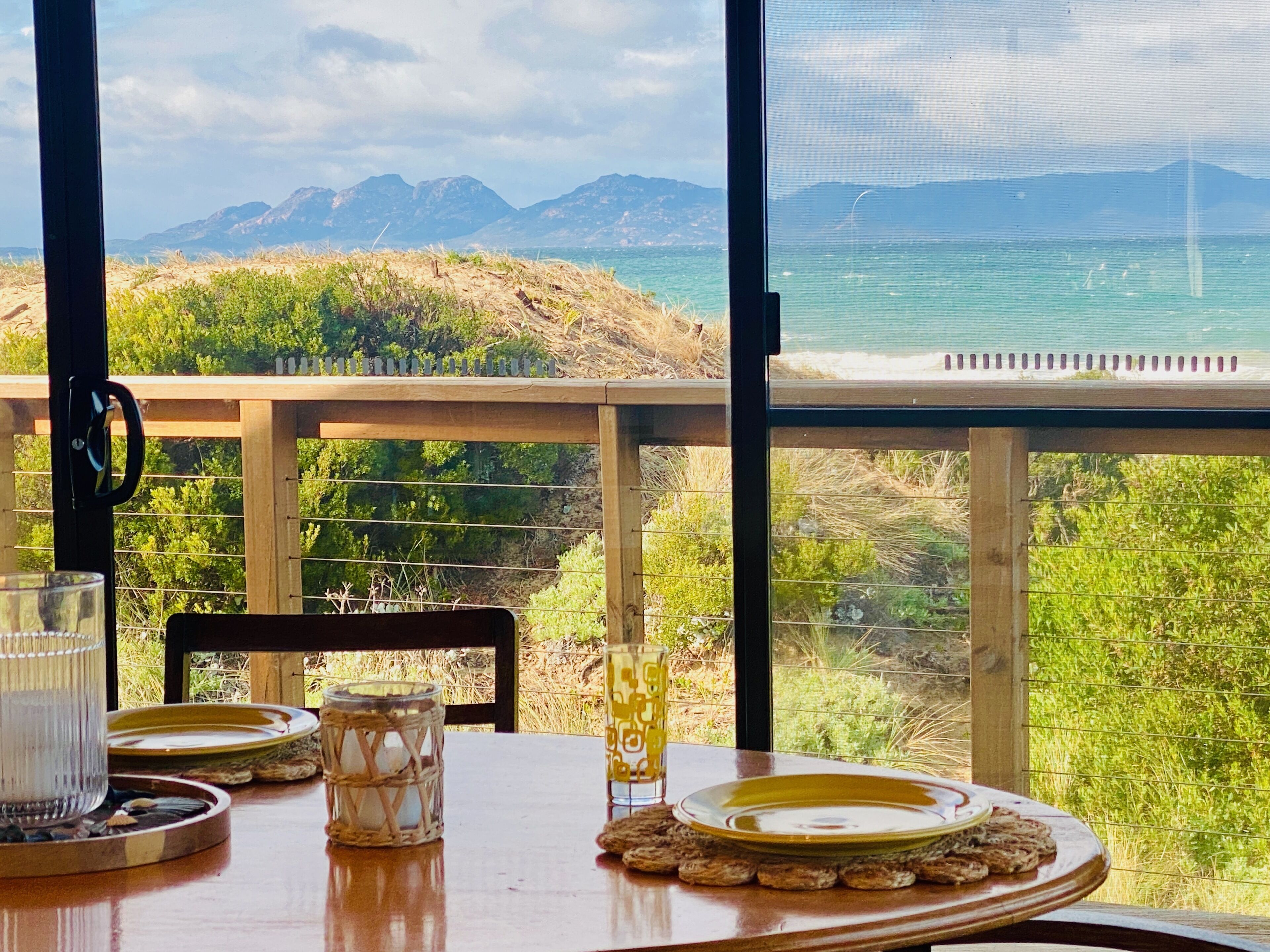 IdleWild - Secluded Absolute Beachfront Escape — image 3