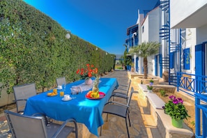 Apartment, 1 Bedroom, Smoking, Balcony | Garden