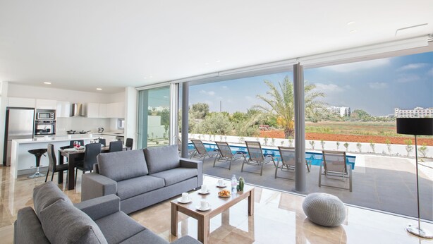 Villa - 3 sovrum - privat pool - utsikt mot trädgården | Restauranger