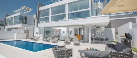 Villa, 3 Bedrooms, Private Pool, Garden View | Garden