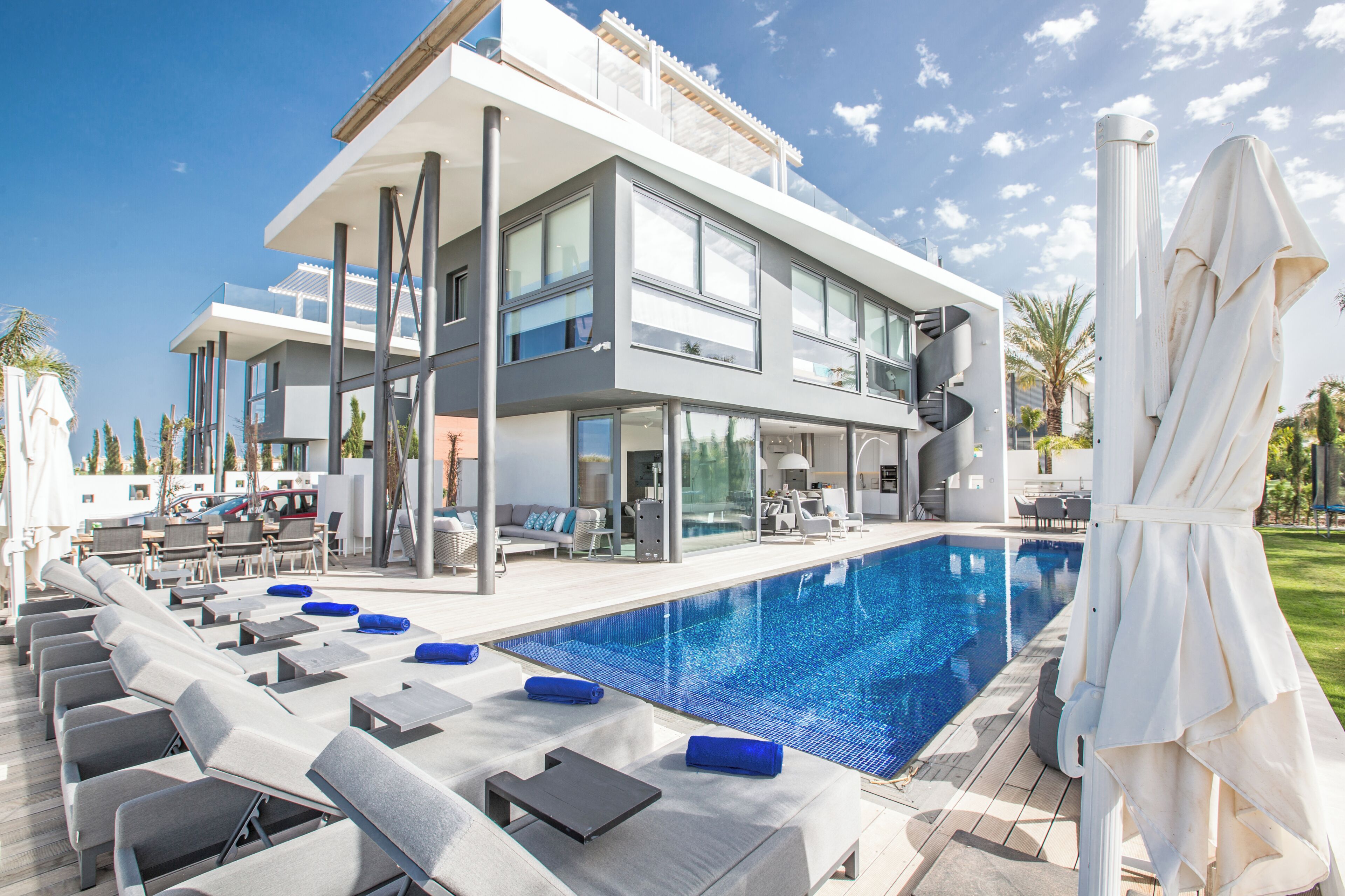 Villa, 4 Bedrooms, Private Pool, Garden View | Garden